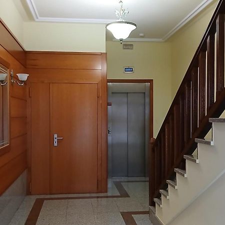 Apartamento Ferrol Bagian luar foto